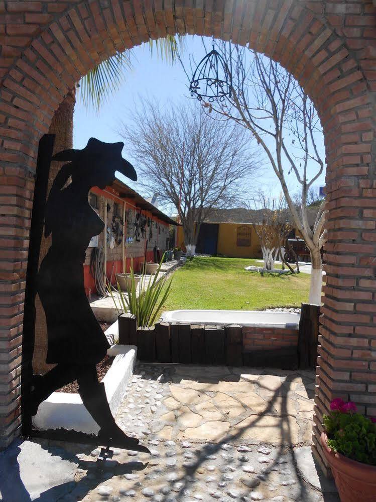 Hotel Santa Rosa General Cepeda Exterior photo